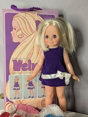 Vintage Velvet Doll Hair That Grows Original Box Extra Outfits 1970's Ideal